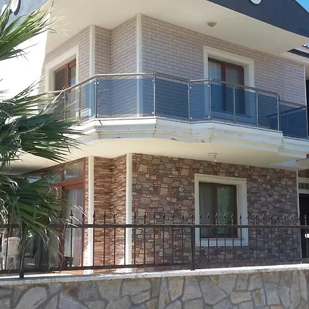Camlik Villalari Villa Ayvalı