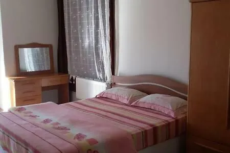 Camlik Villalari Villa Ayvalı